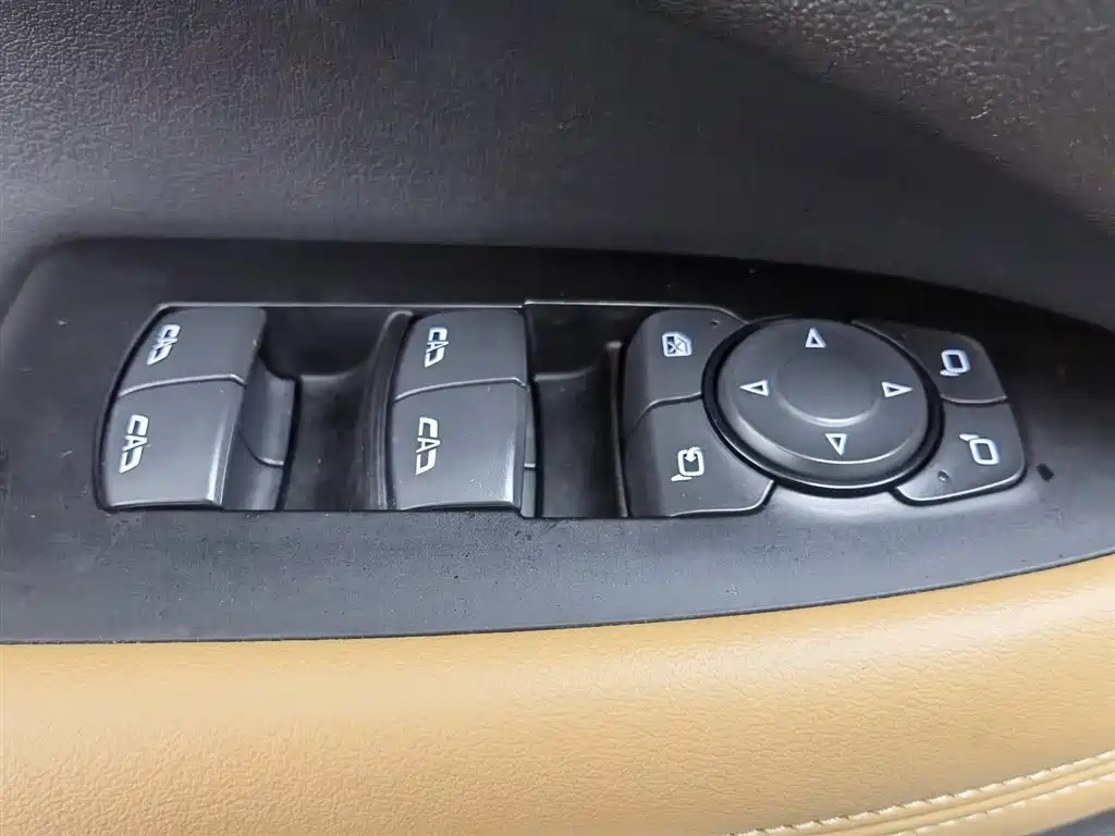 Buick LaCrosse 2016 Model 28T Luxury фото 9