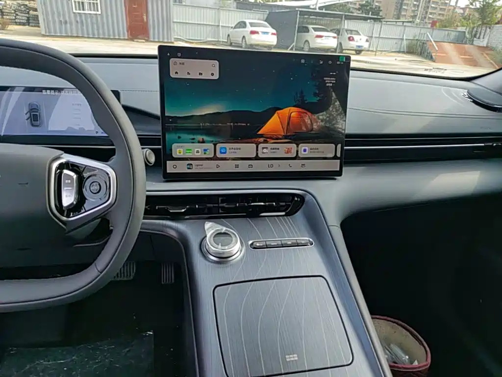 Geely Galaxy Galaxy E5 2026 2026 530km Voyager Edition