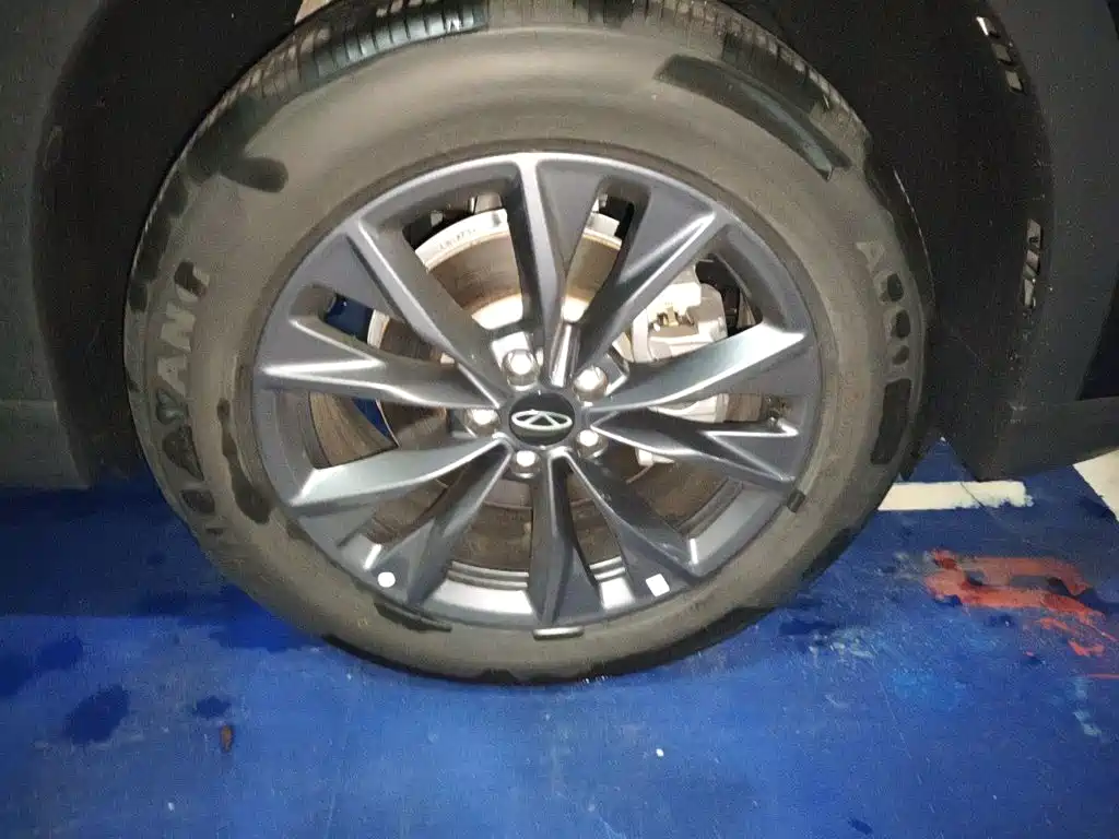 Photo 24 - Chery Tiggo 8