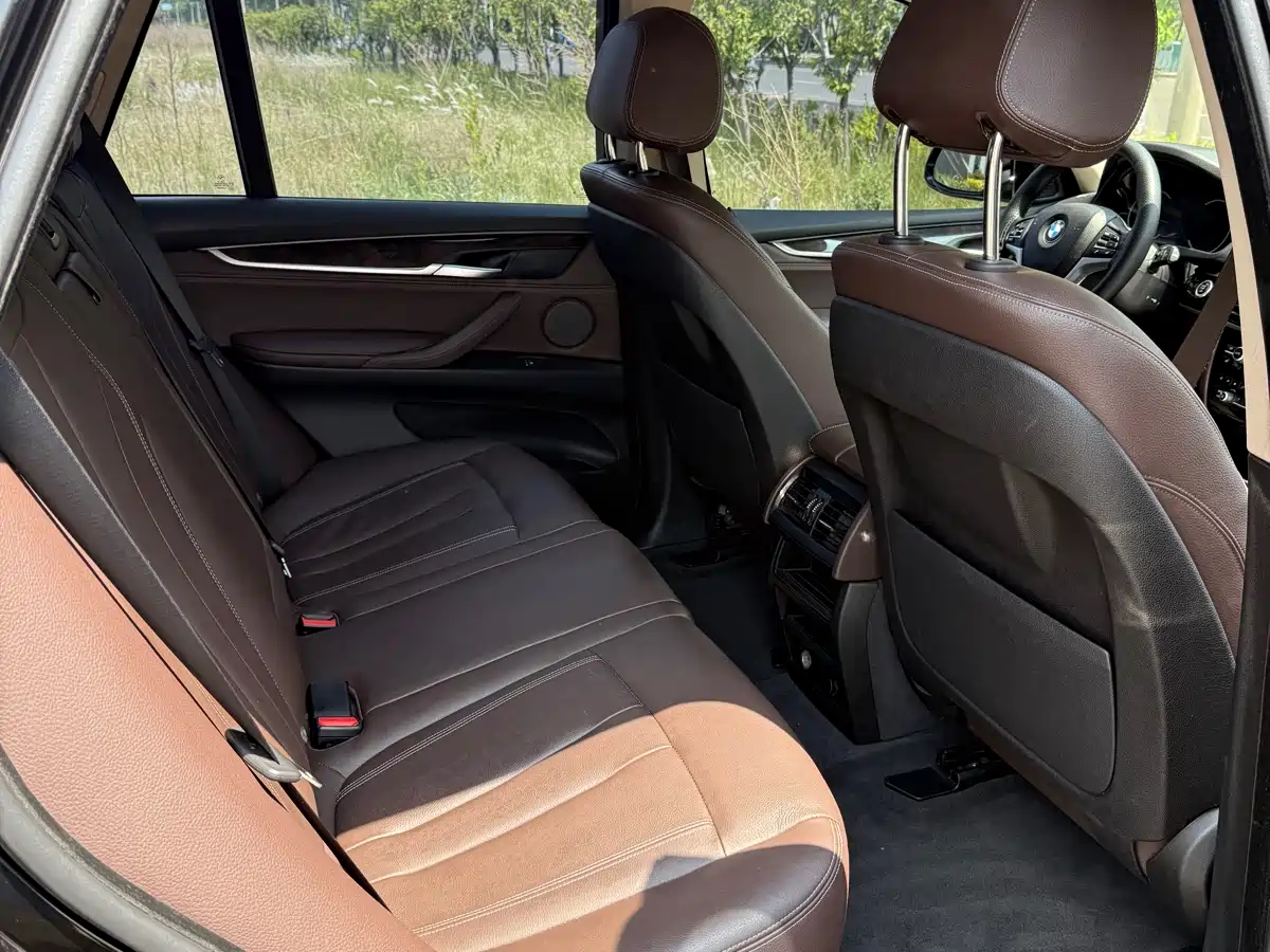 BMW X5 (Import) 2018 xDrive28i фото 5