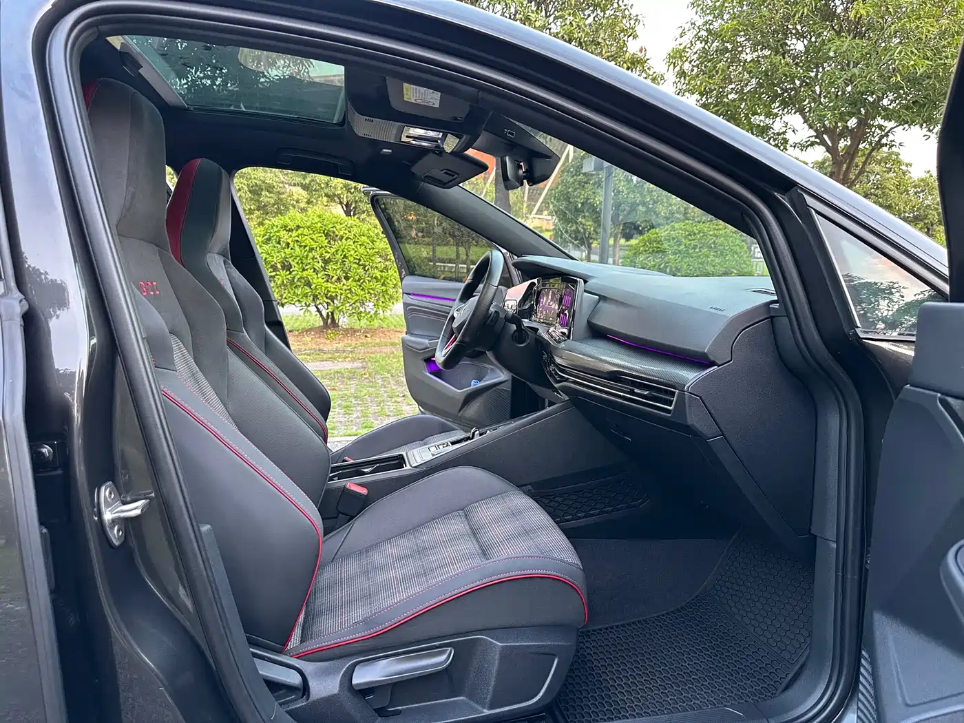 Volkswagen Golf GTI 2021 Facelift 380TSI DSG GTI фото 10