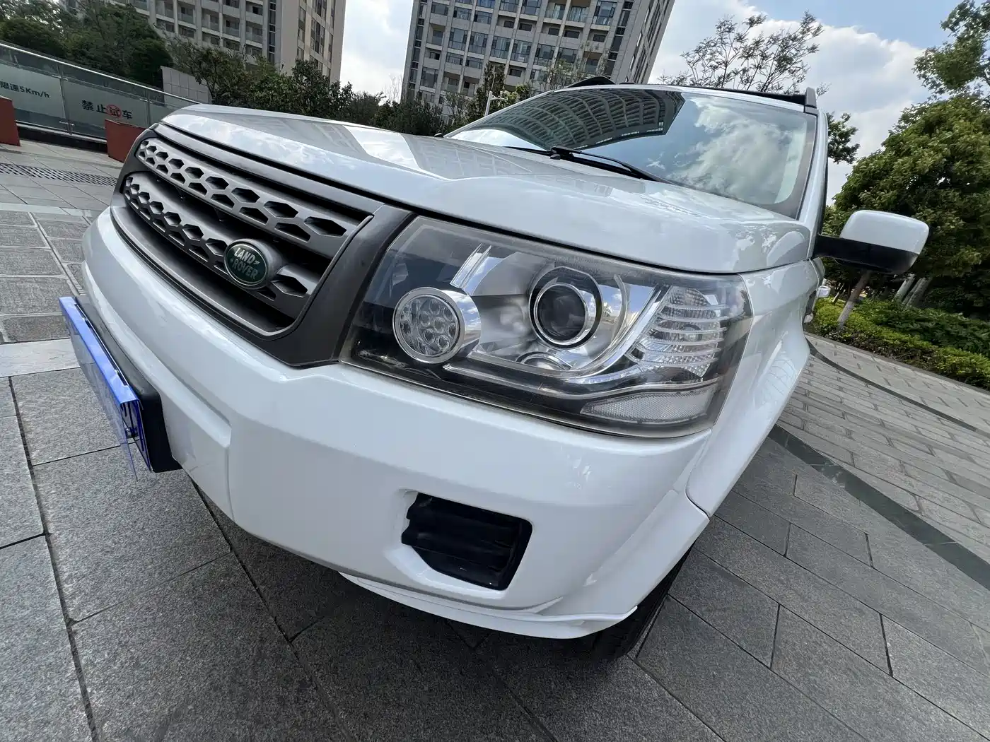 Land Rover Freelander 2 2014 2.2T SD4 S Diesel Edition фото 20