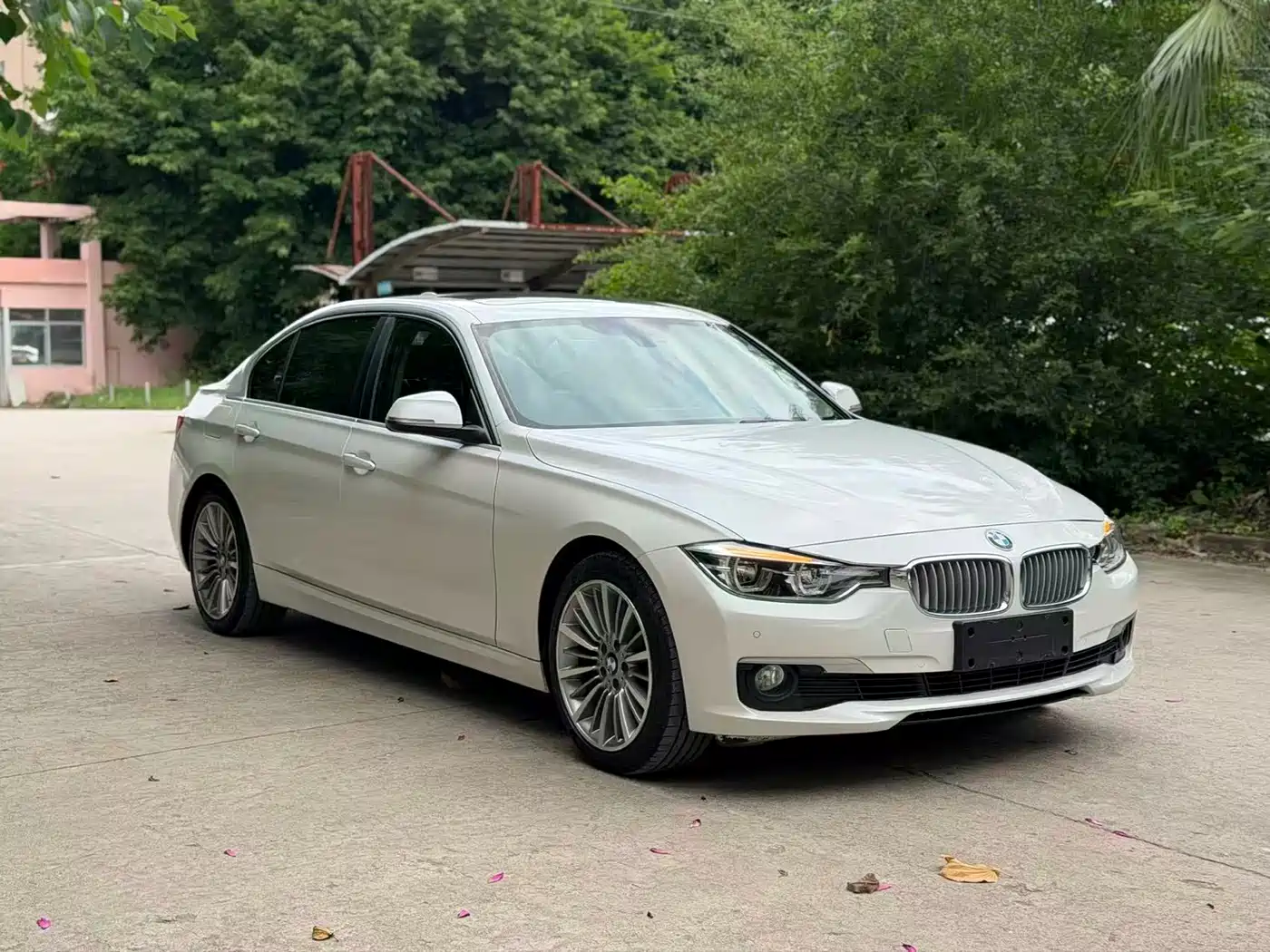 BMW 3 Series 2019 320Li Fashion Type фото 2
