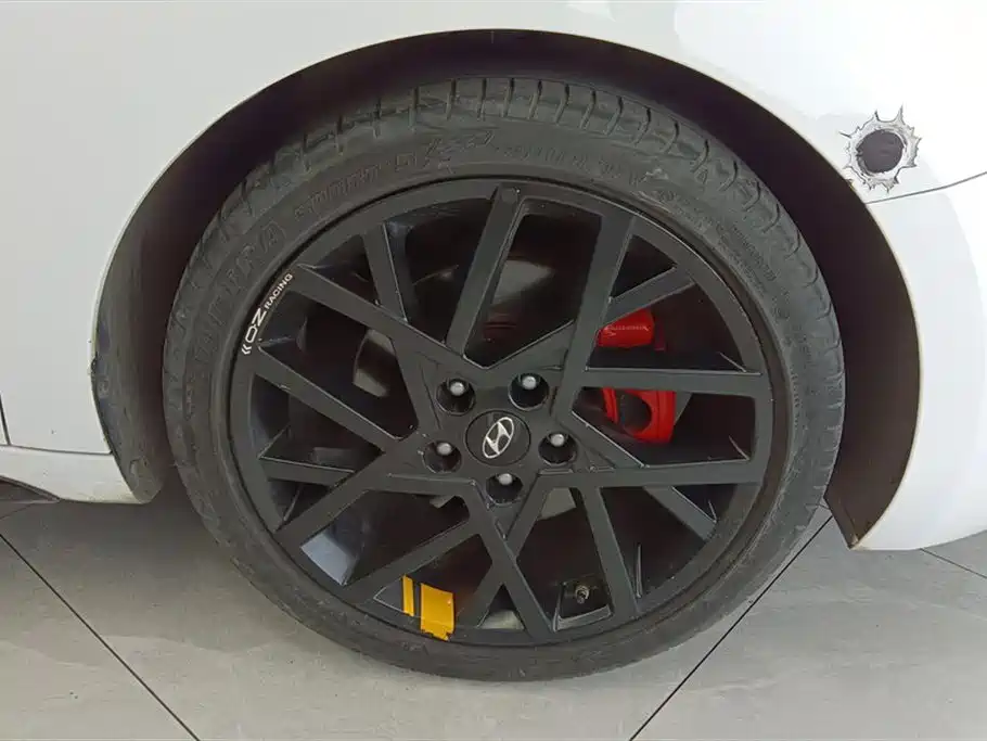 Hyundai Fista 2021 280TGDi Luxury Sport Dynamic Edition фото 6
