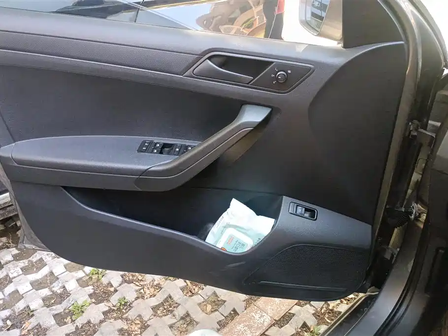 Volkswagen Jetta 2015 Value Edition 1.6L Automatic Fashion фото 7