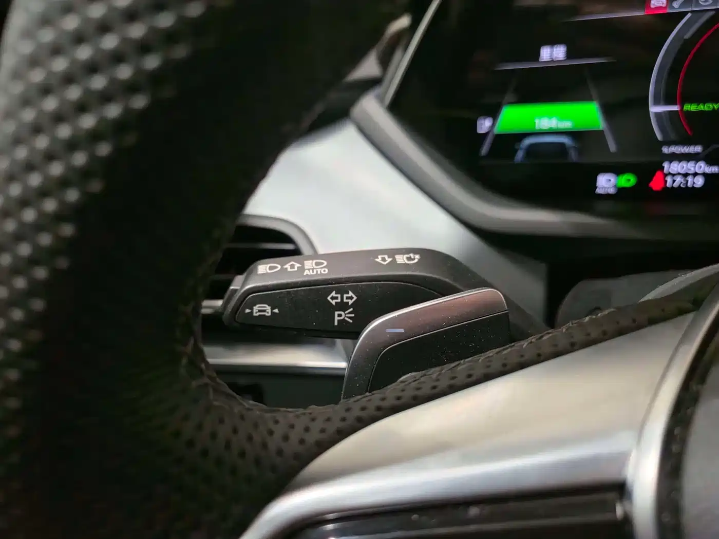 Audi e-tron GT 2023 Base Model фото 17