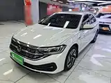 Фото 1 - Volkswagen Sagitar