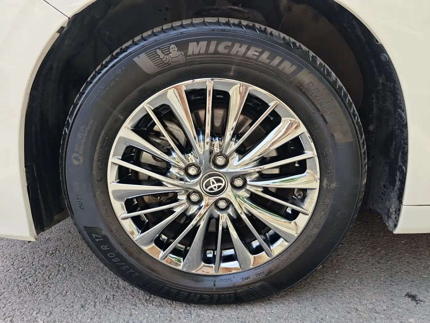Toyota Alphard 2020 Hybrid 2.5L Premium Edition фото 9