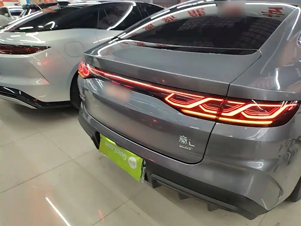 BYD Qin L 2025 DM-i Smart Drive Edition 80KM Leading фото 6