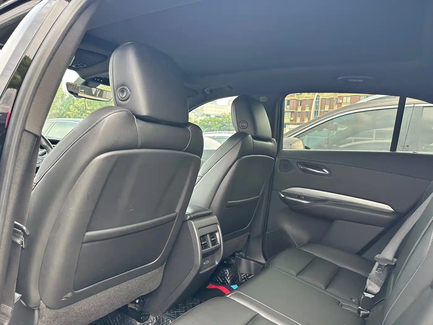 Cadillac XT4 2020 28T FWD Leading Trim фото 13