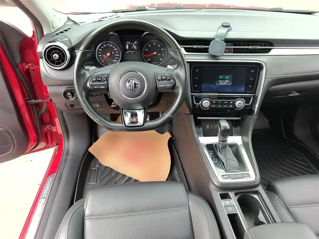 MG MG6 2018 2017 20T Automatic Luxury Smart Connect Version (China V)