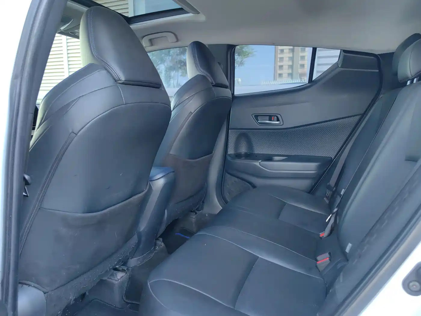 Toyota C-HR 2022 2.0L Leading Edition фото 11