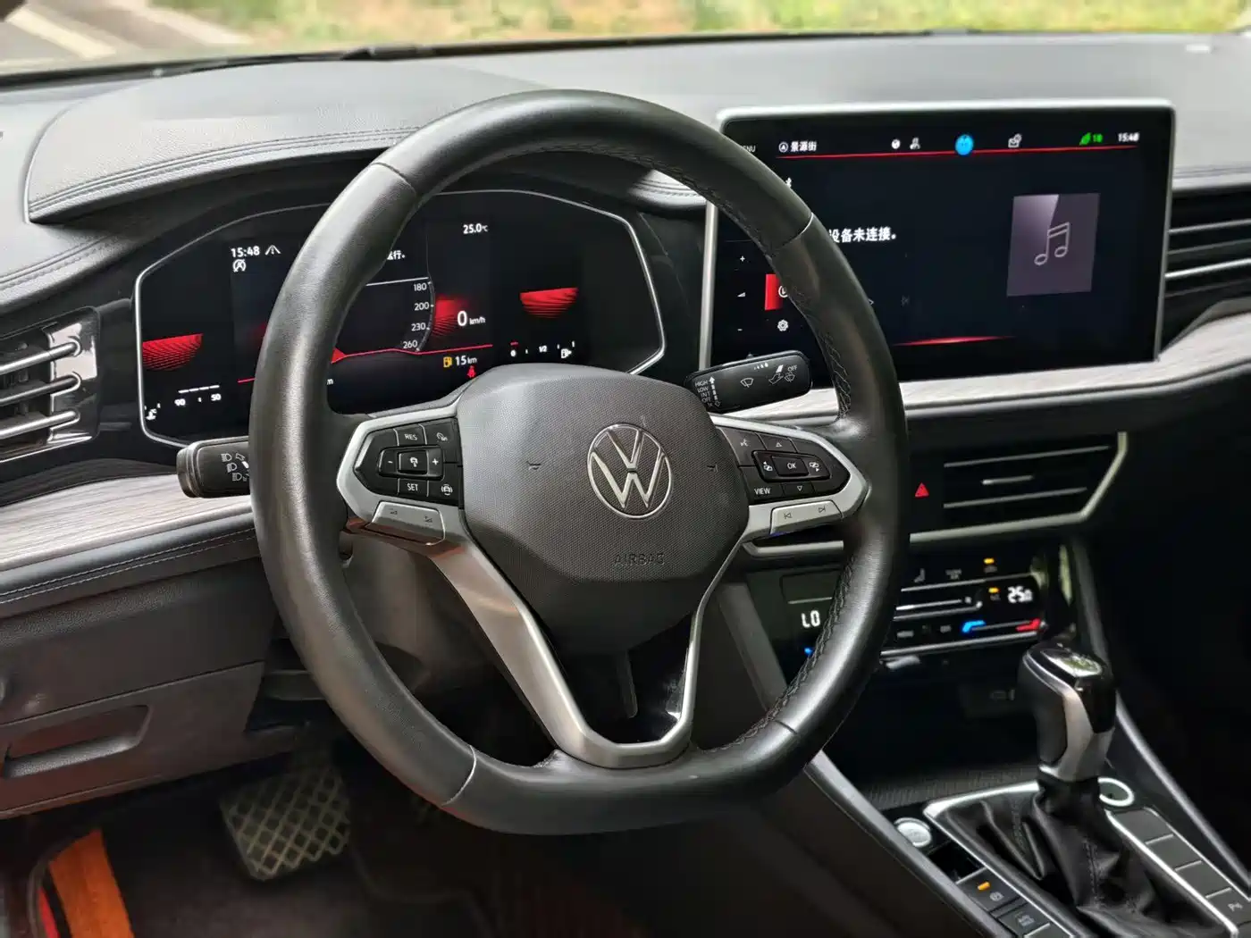 Volkswagen Sagitar 2023 Model Year 200TSI DSG Surpass Edition фото 5