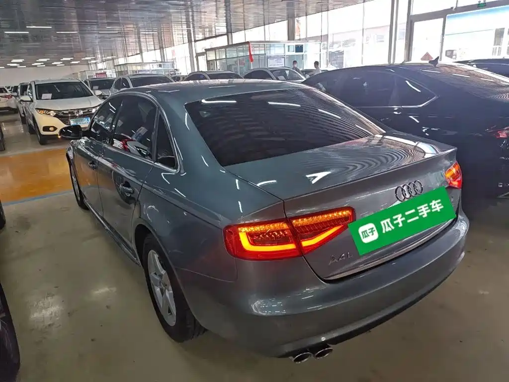 Audi A4L 2015 35 TFSI Auto Standard фото 23