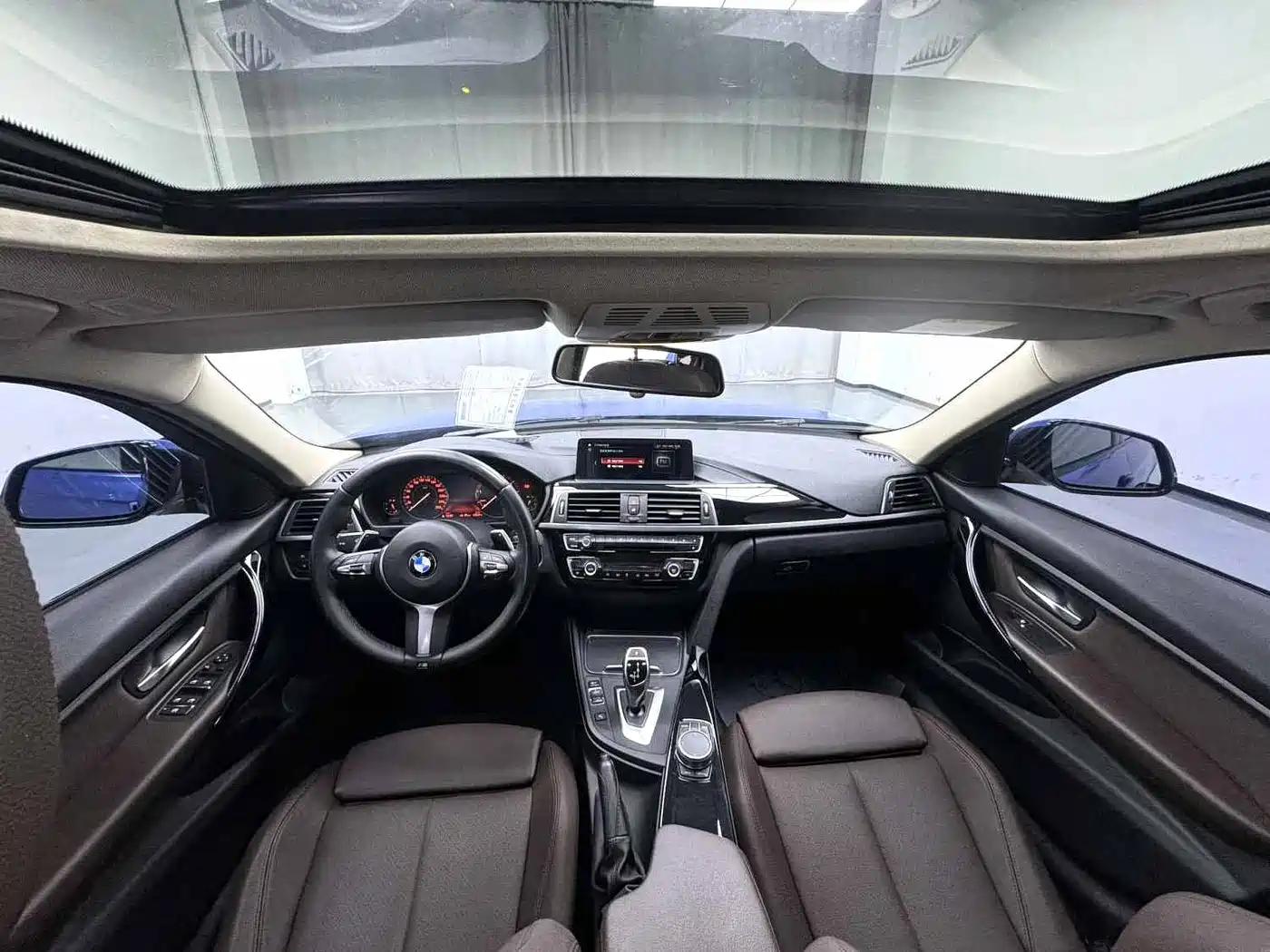 BMW 3 Series 2019 320Li M Luxury Package фото 4