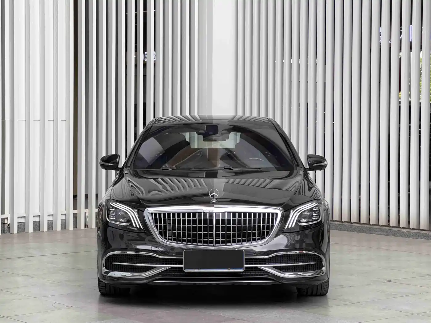 Mercedes-Benz Maybach S-Class 2020 S 450 4MATIC Collector's Edition фото 2