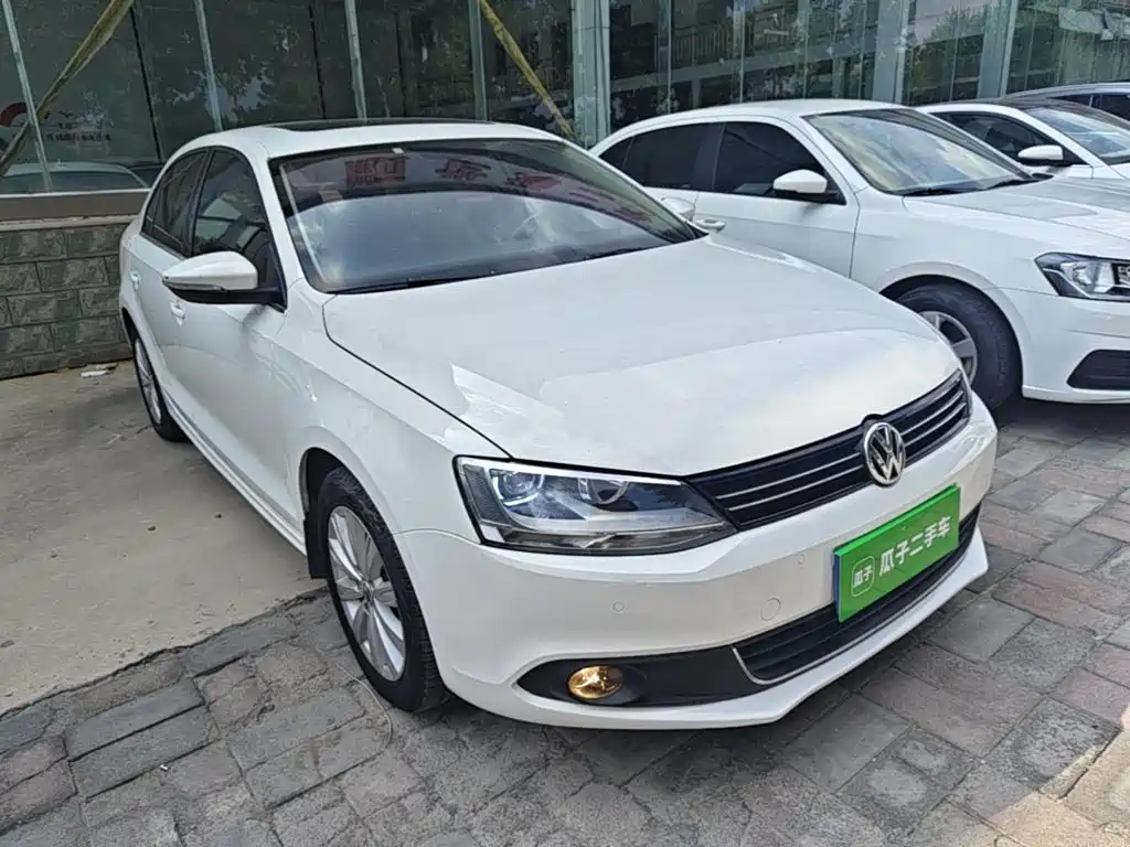Фото 4 - Volkswagen Sagitar