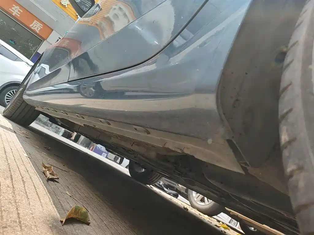 Roewe i6 2020 2020 PLUS 1.6L CVT 4G Connected Glory Flagship Edition