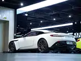 Фото 15 - Aston Martin DB11