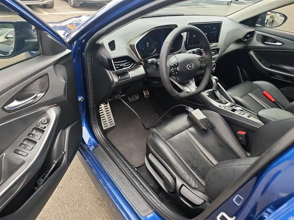 Hyundai Fista 2019 280TGDi Sport Edition China VI фото 16