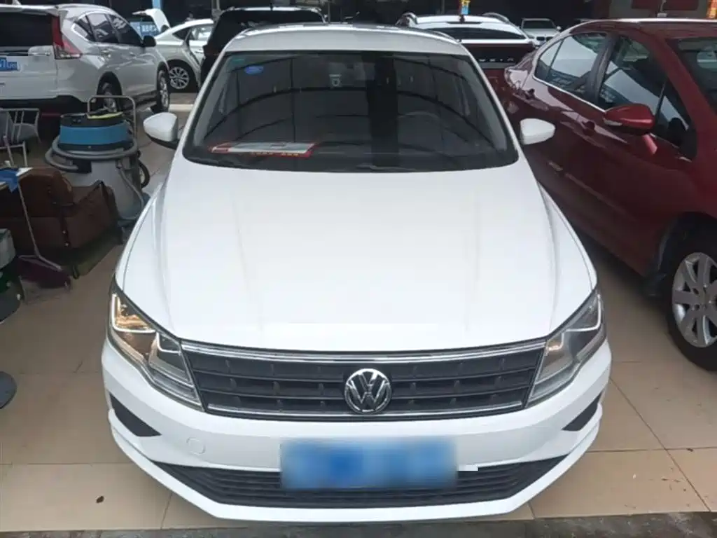 Volkswagen Jetta 2017 1.5L Automatic Fashion фото 3