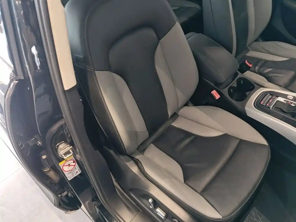 Audi Q5 2017 Plus 40 TFSI Technology фото 25