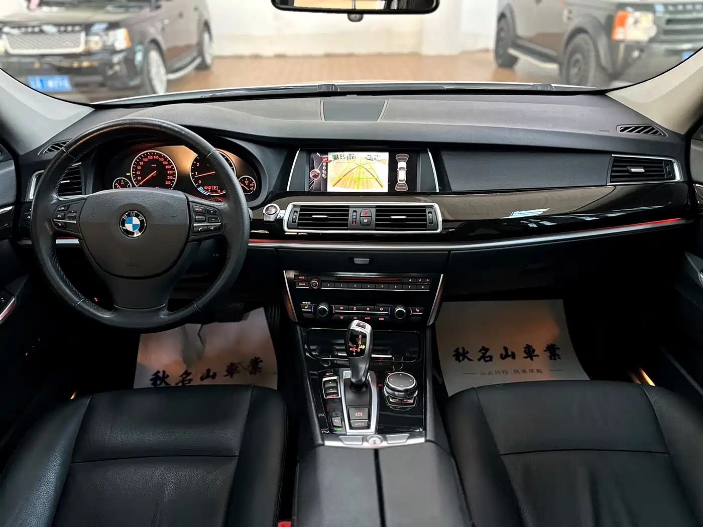 BMW 5 Series GT 2014 528i Leading фото 16