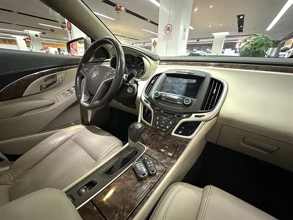 Buick LaCrosse 2013 2.4L SIDI Leading Comfort фото 17