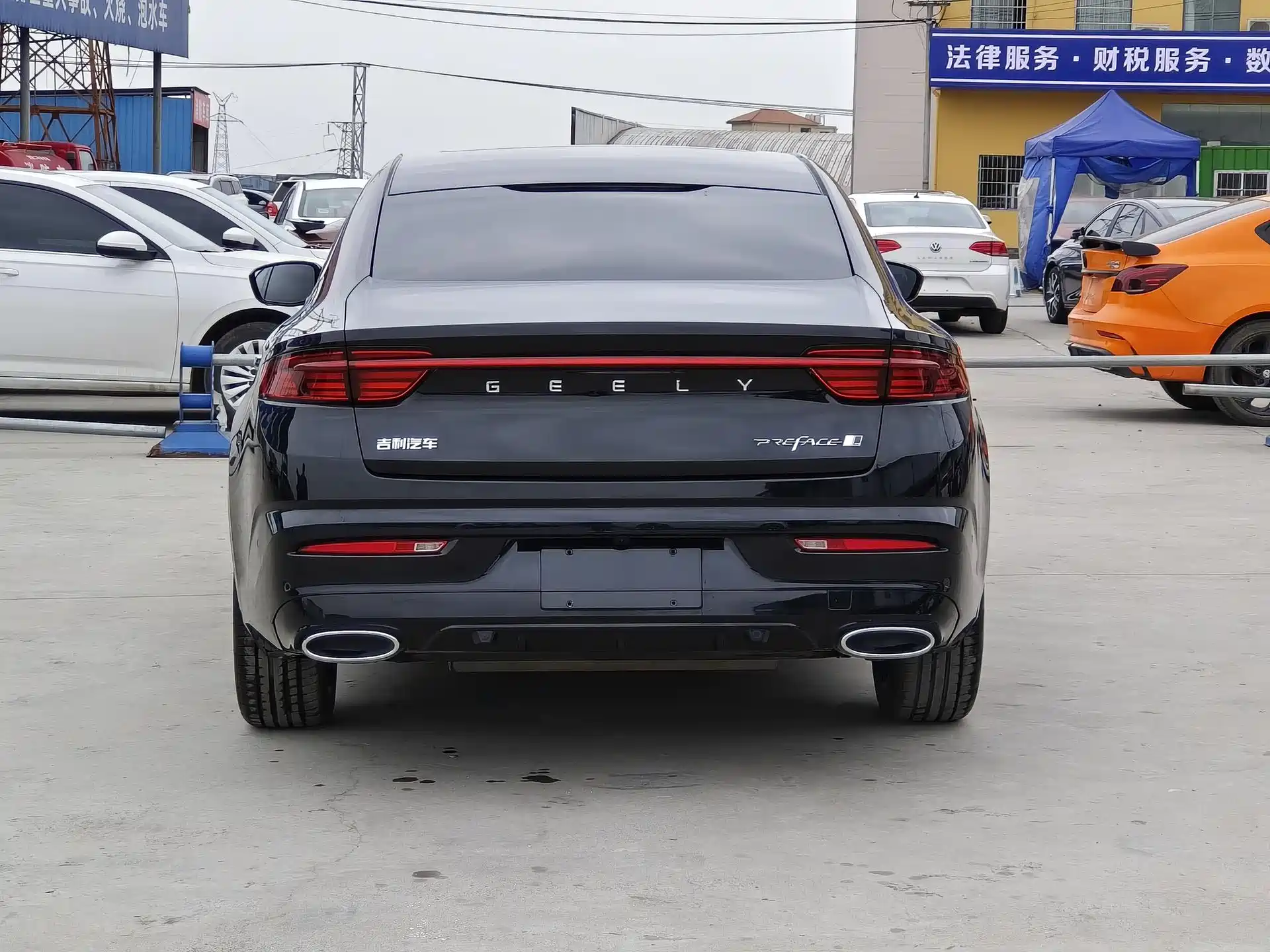Фото 12 - Geely Preface