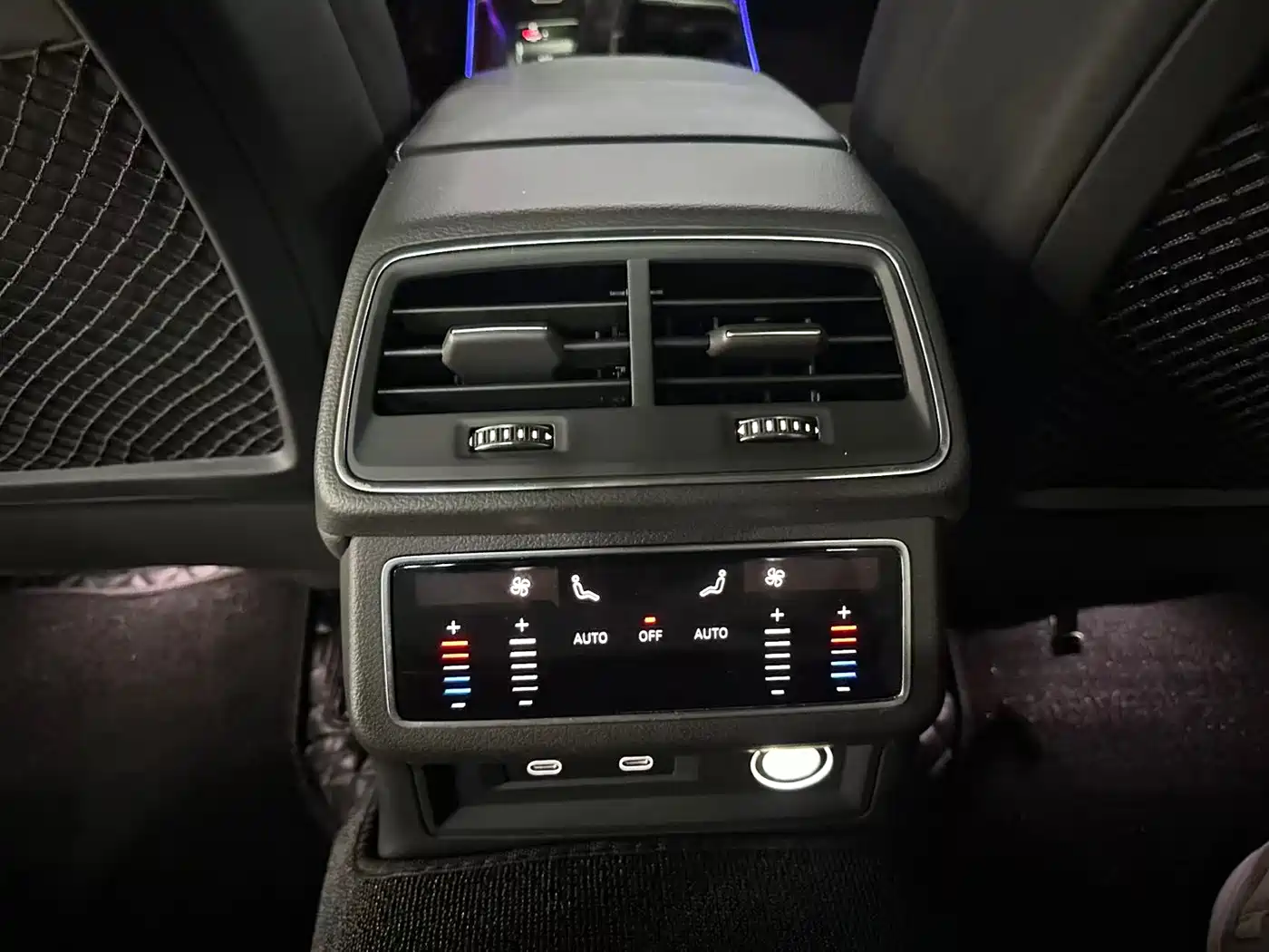 Audi A6L 2024 45 TFSI Premium Dynamic фото 18