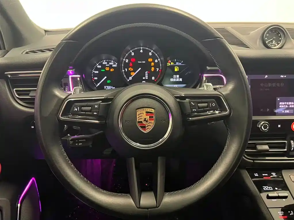 Porsche Macan 2023 Macan 2.0T фото 16
