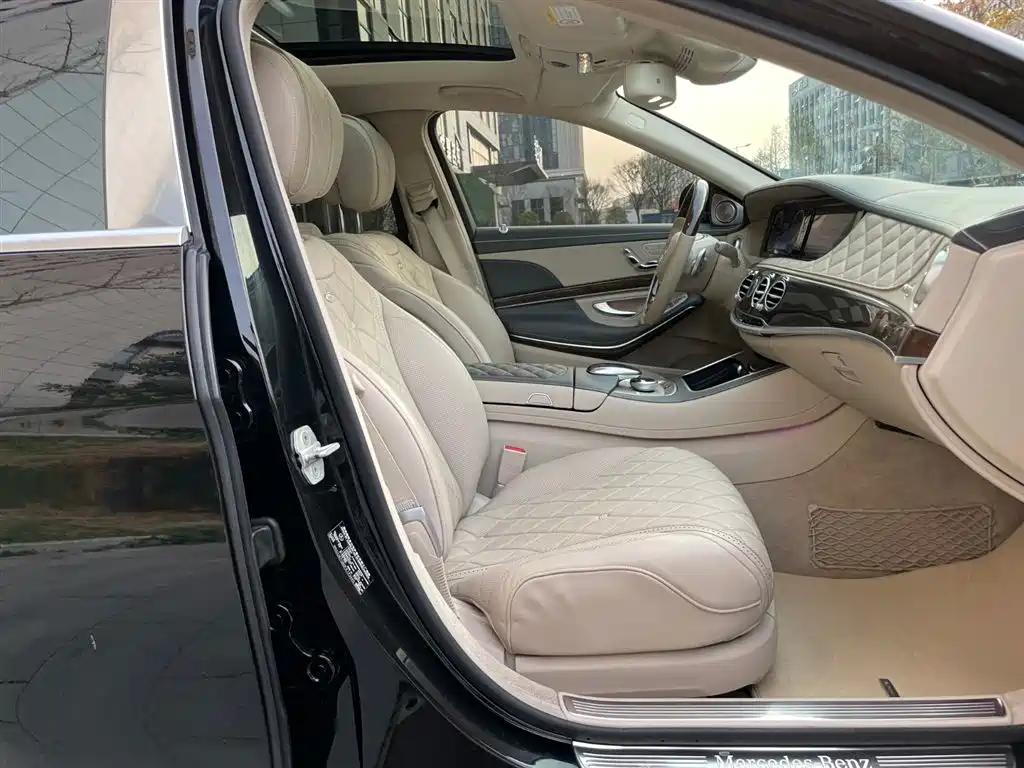 Mercedes-Benz Maybach S-Class 2015 S 600 фото 22