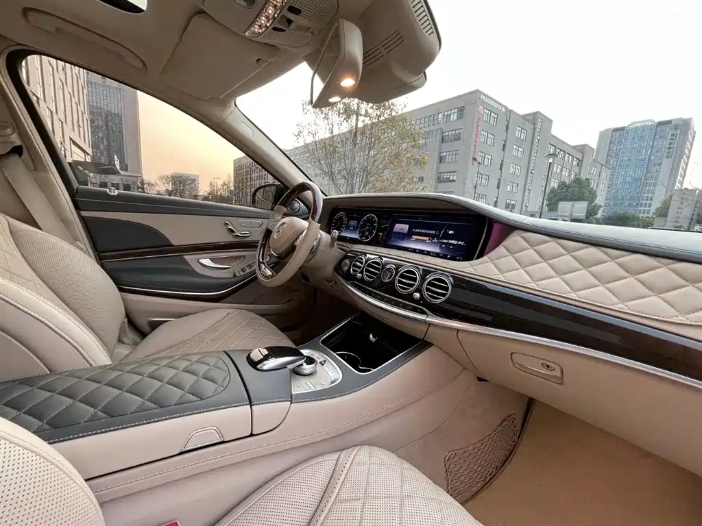 Mercedes-Benz Maybach S-Class 2015 S 600 фото 26