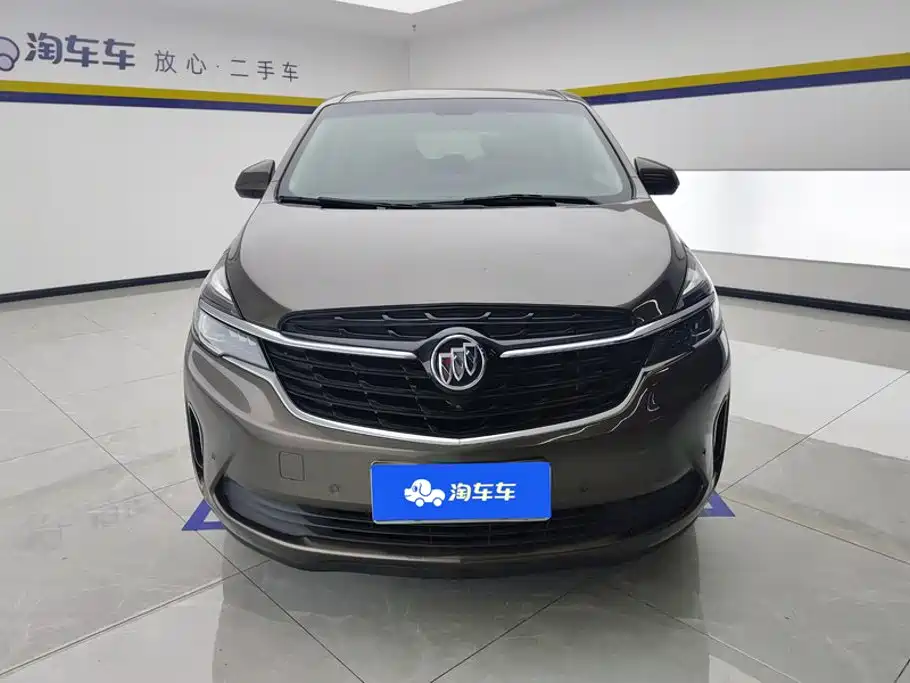 Фото 2 - Buick GL8