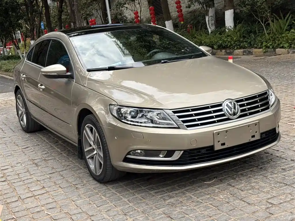 Volkswagen FAW-Volkswagen CC 2015 1.8TSI Luxury фото 6