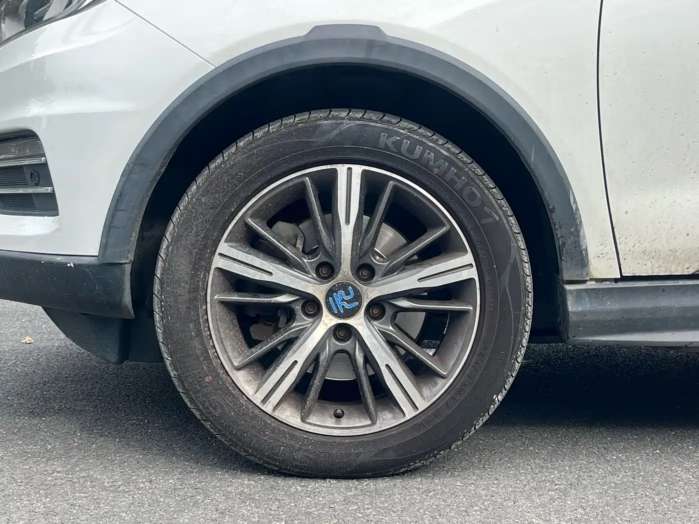 BYD Yuan New Energy 2018 2018 EV360 Smart Connected Cool Edition