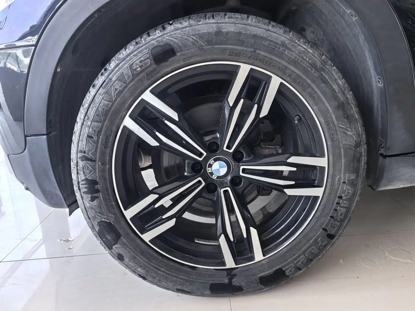 BMW X5 (Import) 2013 xDrive35i Leading фото 14
