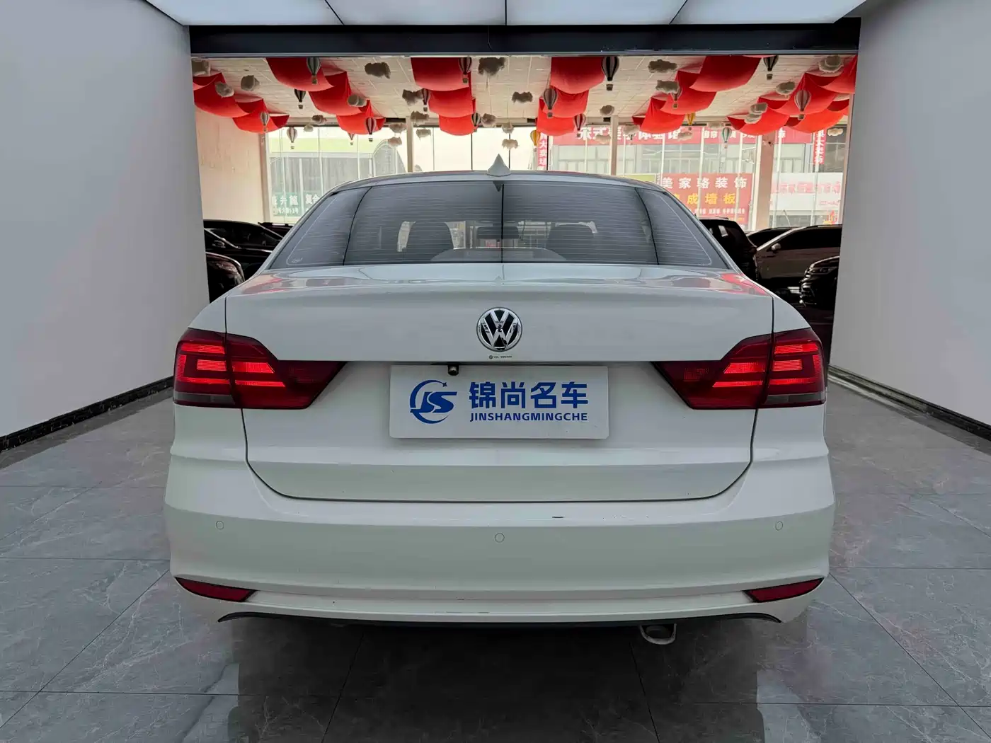 Volkswagen Santana 2016 1.6L Manual Comfort Edition фото 12