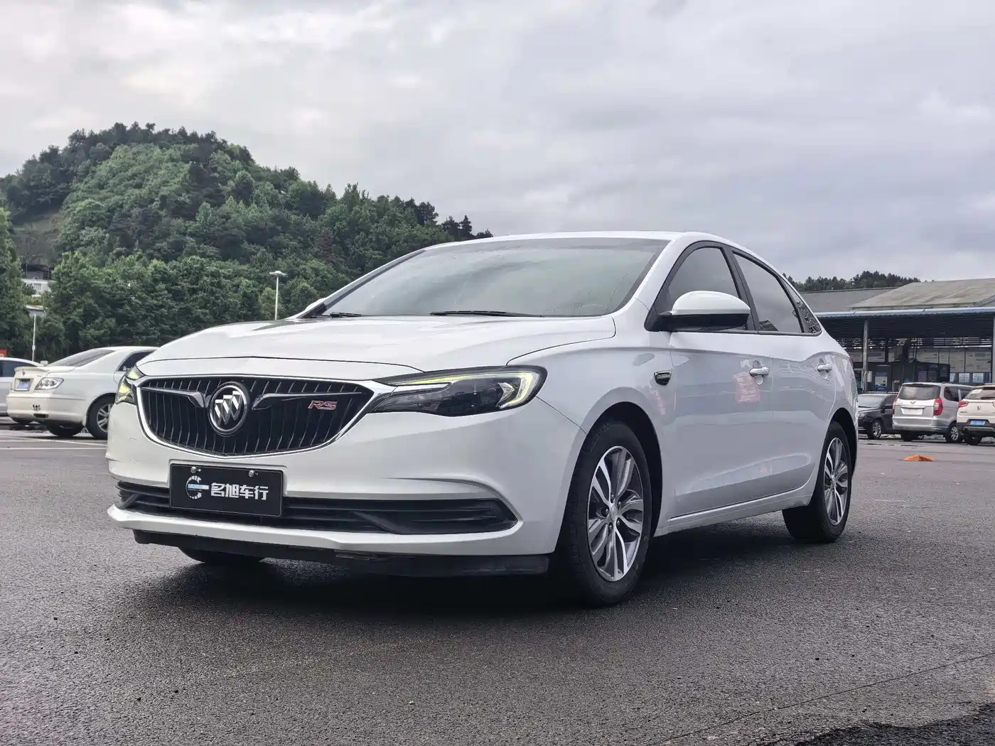 Buick Excelle 2019 18T Auto Connected Elite China VI фото 3