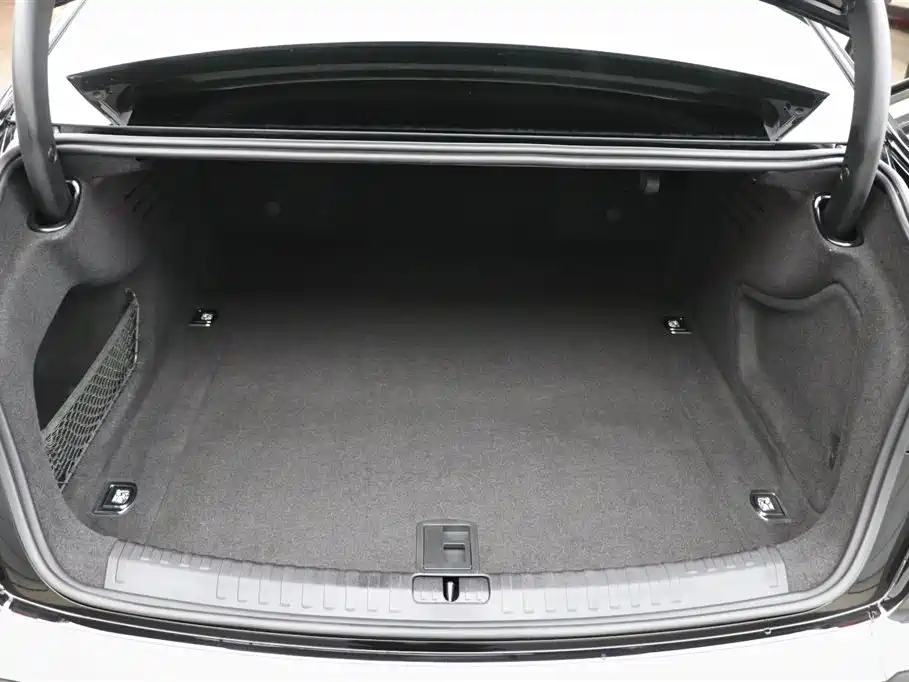 Audi A6L 2022 55 TFSI quattro Flagship Elegance фото 30