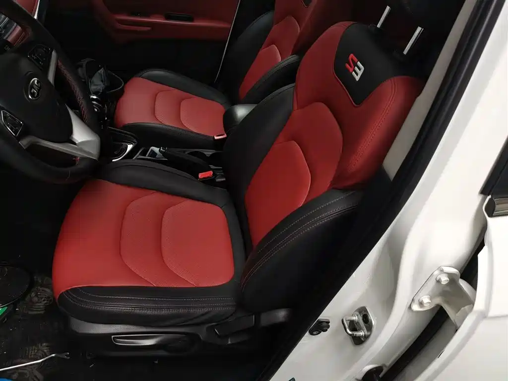 JAC Motors Refine S3 2017 2017 1.5L Manual Luxury Smart