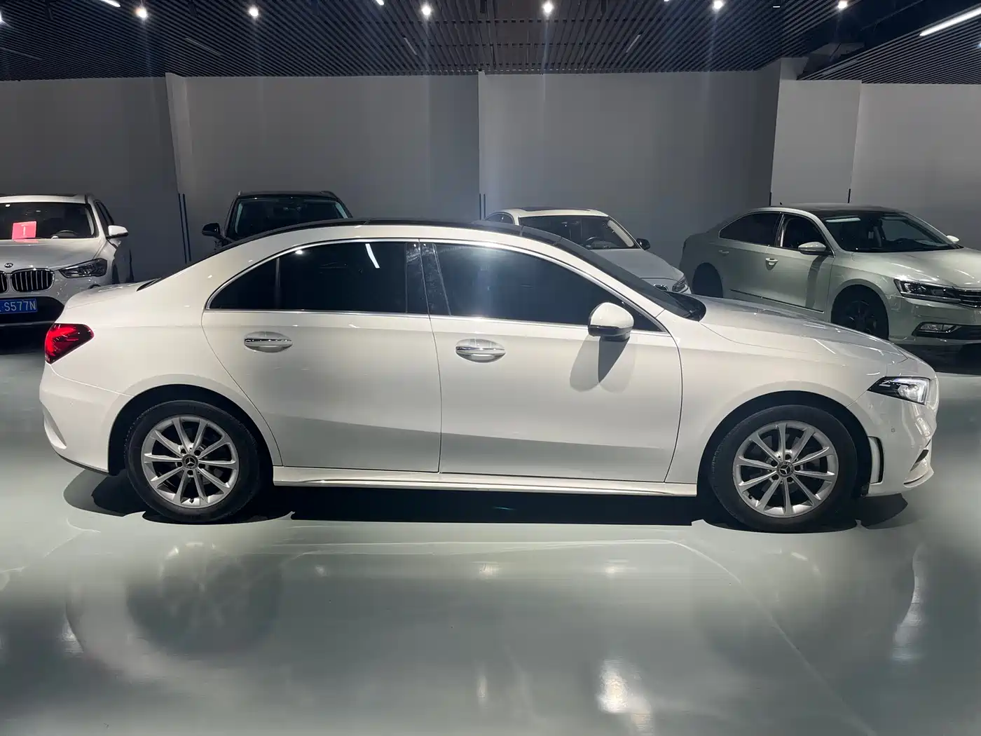 Mercedes-Benz A-Class 2022 Facelift A 200 L Sport Sedan Fashion Style фото 4