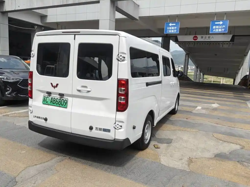 Фото 6 - Wuling Motors Wuling Yangguang