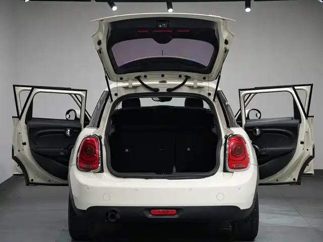 MINI 2018 1.5T ONE 5-Door — фото 4