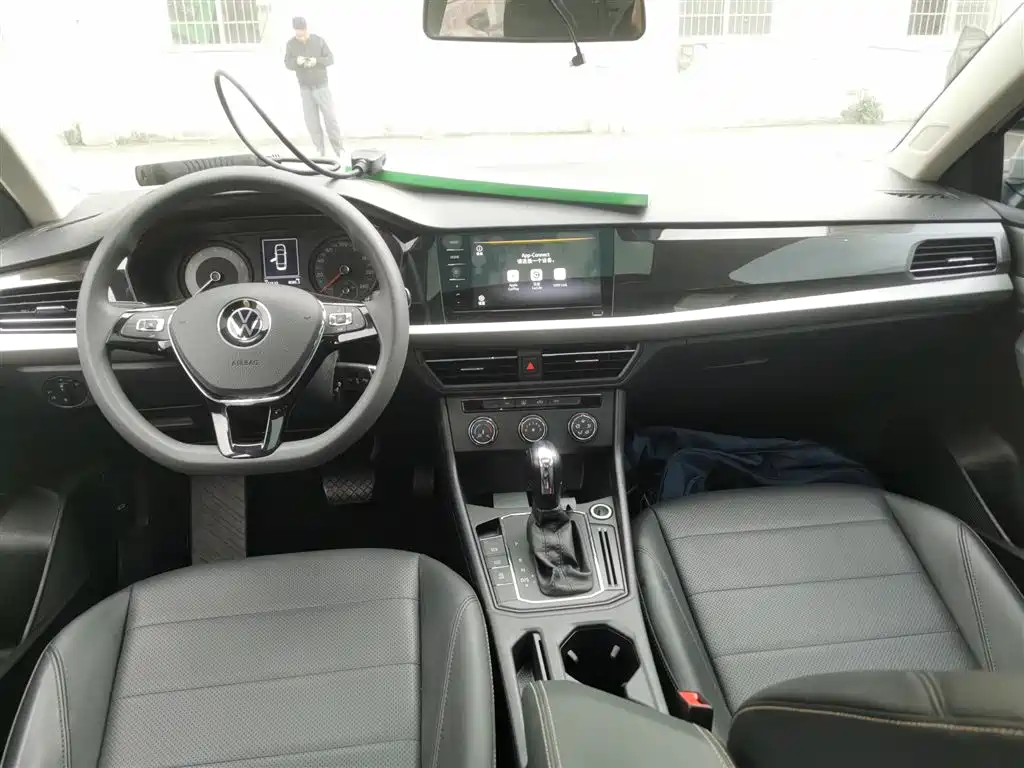 Volkswagen Lavida 2021 1.5L Auto Comfort Edition фото 10