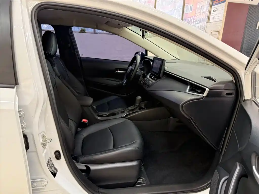 Toyota Corolla 2022 TNGA 1.5L CVT Pioneer Edition фото 19