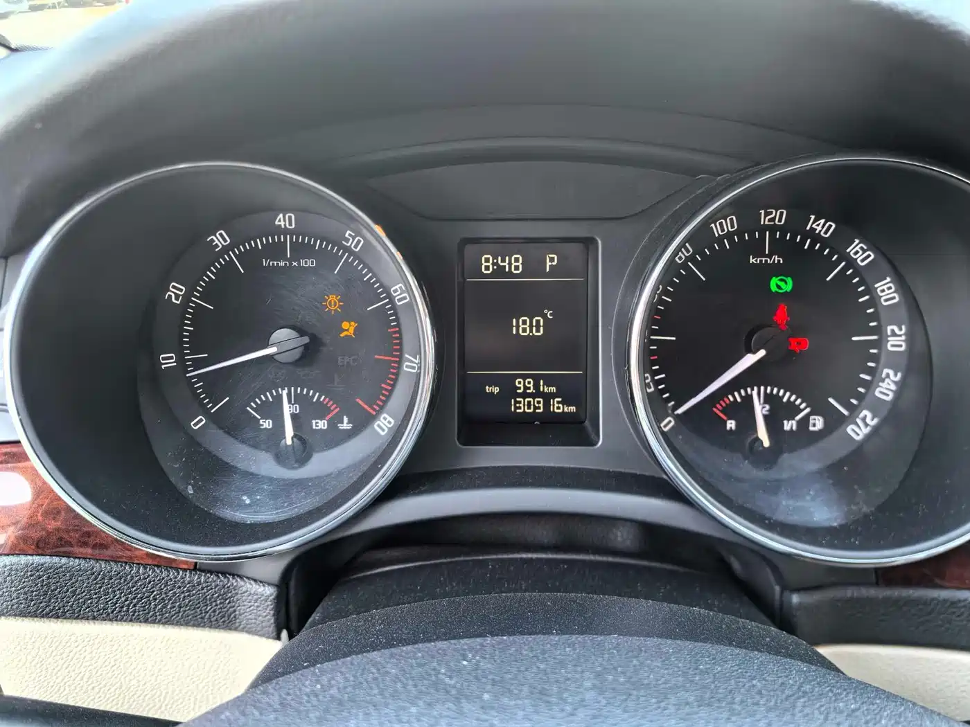 Škoda Superb 2009 1.8TSI Automatic Elegance фото 15