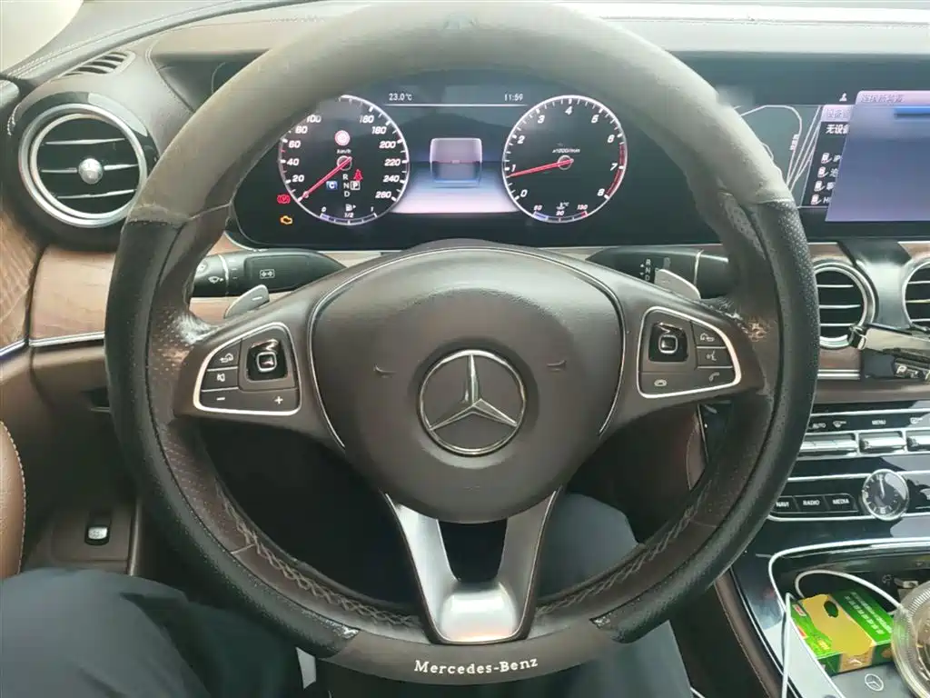 Mercedes-Benz E-Class 2016 E 300 L Fashion Type фото 11