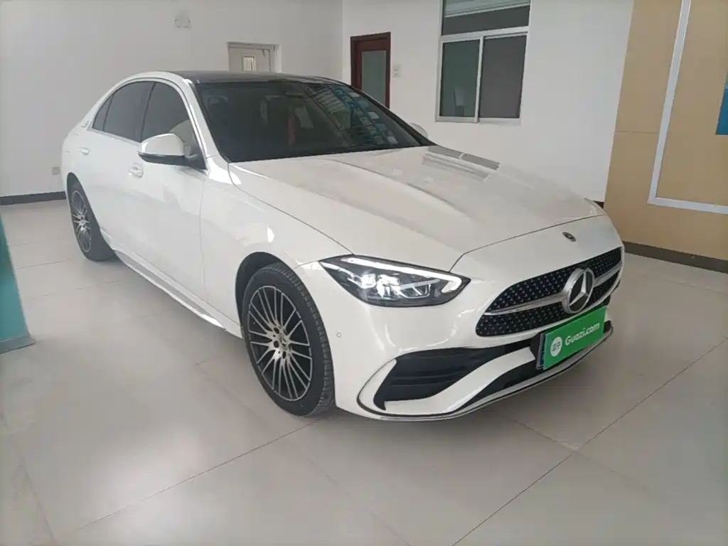 Фото 4 - Mercedes-Benz C-Class