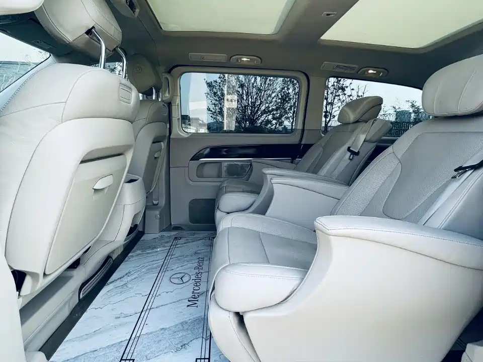 Mercedes-Benz V-Class 2018 V 260 Premium Edition China VI фото 7